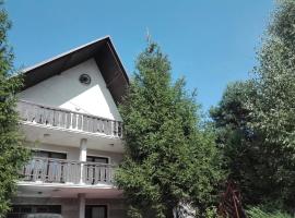 Agroturystyka Janiczek Tuchów，位于Dąbrówka Tuchowska的酒店