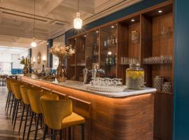 Hôtel Le Bristol，位于阿维尼翁的酒店