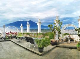 萨希拉布提克酒店，位于茂物的酒店