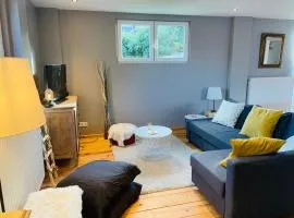 Jolie maison avec jardin.