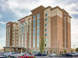 Drury Inn & Suites Cincinnati Northeast Mason，位于梅森的酒店
