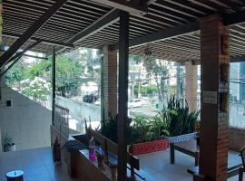 Piratas do Sol Hostel，位于累西腓的酒店