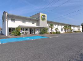B&B HOTEL Pau Lescar，位于莱斯卡尔的酒店