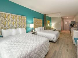 Everglades Adventures Hotel Suites by Ivey House，位于大沼泽地市的酒店