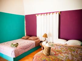 Nacional Beach Club & Bungalows，位于玛哈威的酒店