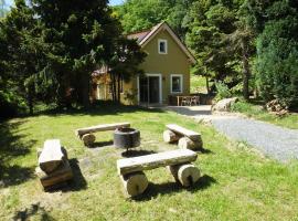 Waldhaus Bielatal，位于Bielatal的酒店