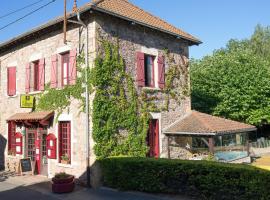 Hôtel Restaurant Le Moulin de Saint Verand，位于圣维然德的酒店