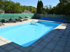 G&icirc;te de groupe La Chapini&egrave;re 7 min ZooParc Beauval，位于Ch&acirc;teauvieux的度假村