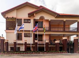 SWEET PEE EXECUTIVE HOTEL，位于Kumasi - KMS附近的酒店