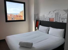 easyHotel Malaga City Centre，位于马拉加的民宿