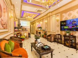 Indochine Ben Thanh Hotel & Apartments，位于胡志明市Le Thanh Ton的酒店