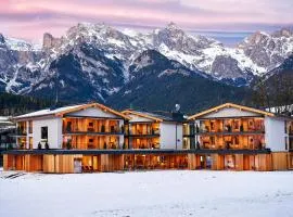 Wellness und Brunch Hotel MorgenZeit beheizter Naturteich Genuss Frühstück bis 13 Uhr Hochkönig Sommercard