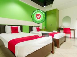 RedDoorz near Waltermart Subic，位于苏比克的酒店