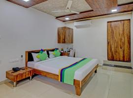 Treebo Trend Sai Samrat Resort Satara，位于萨塔拉的酒店
