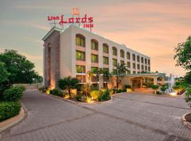Lion Lords Inn Rajula，位于Rājula的酒店