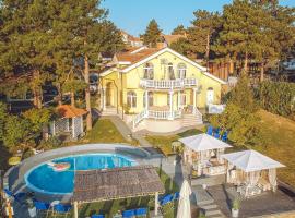 Prenociste Dunav 97 K6，位于Novi Banovci的酒店