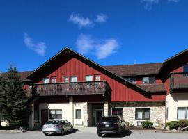 Bighorn Inn & Suites，位于坎莫尔的汽车旅馆