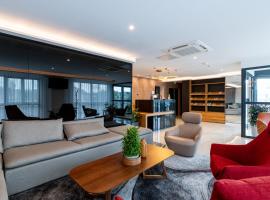Woods Genève-Thoiry，位于图瓦里的酒店