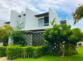 Oceanami 3BR Villa - Vivian Homestay