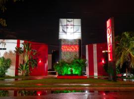 Moon，位于梅里达的酒店