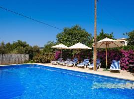 4 bedrooms villa with private pool enclosed garden and wifi at Sant Miquel de Balansat 5 km away from the beach，位于圣米克尔德巴兰的度假短租房