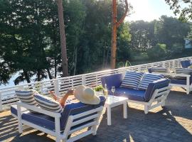 Przystań na Zagórzu - Apartamenty nad jeziorem，位于Drezdenko的酒店