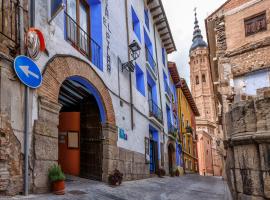 FONDUQ hotel HOSPEDERIA EL PILAR，位于卡拉塔尤德的酒店