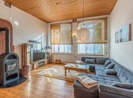 Lovely Apartment In Trennewurth