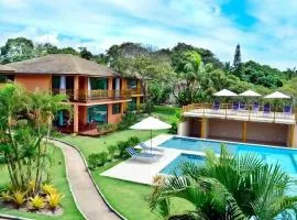 Casa Bella Ana - Maravilhoso condomínio com piscina a 50m da praia