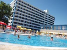 奥罗拉酒店，位于马马亚的酒店