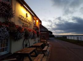 Edgcumbe Arms，位于托波因特的酒店