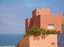 Riad Daribis vue sur la mer Agadir，位于Sidi Rbat的度假短租房