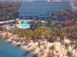 Hotel Paradise Puerto La Cruz，位于Puerto La Cruz的酒店