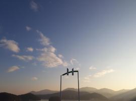 Tongyeong Bridge Hotel，位于统营市的酒店