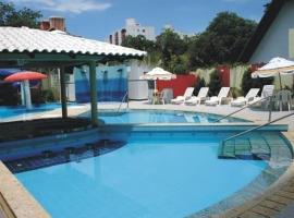 Hot Star Thermas Hotel - NO CENTRO DE CALDAS NOVAS，位于卡达斯诺瓦斯卡尔迪斯机场 - CLV附近的酒店