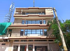 Hotel pal regency，位于伯蒂亚拉的酒店