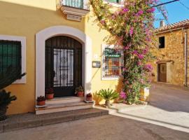 Joanet Guarda turismo familiar en plena naturaleza，位于La Guardiola的酒店