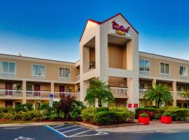 Red Roof Inn PLUS Orlando-Convention Center- Int'l Dr，位于奥兰多奥兰多环球影城区的酒店