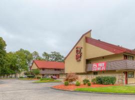 Red Roof Inn Memphis East，位于孟菲斯的酒店