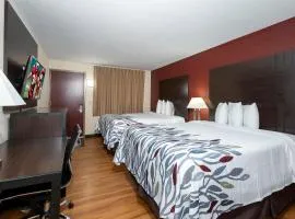 菲力荷红屋顶客栈