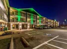 HomeTowne Studios by Red Roof Dallas - Mesquite