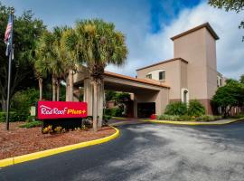 Red Roof Inn PLUS+ Palm Coast，位于棕榈海岸的酒店