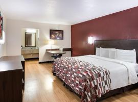 Red Roof Inn & Suites Commerce - Athens，位于科默斯的酒店