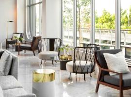 Kimpton - Hotel Palomar South Beach, an IHG Hotel，位于迈阿密海滩林肯路附近的酒店