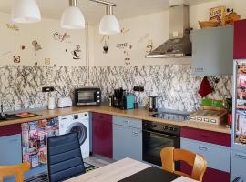 Ferienhaus Kunterbunt，位于希察克尔的酒店