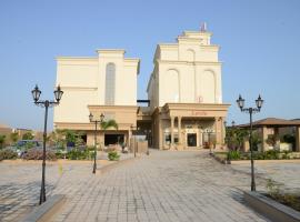 Lords Inn Jamnagar -Motikhavdi，位于贾姆讷格尔的酒店