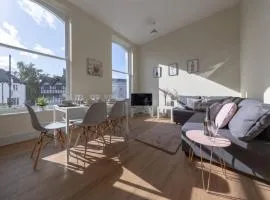 Hereford City Centre - Apartment 1, Isabella House - Modern Apartment In The Heart of The City - Sleeps 6 Guests - Hosted by RENTMYHOUSE