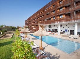  阿达力思塔拉吉雅公寓式酒店，位于塞特港的海滩短租房
