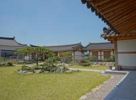 韩屋第一街度假屋，位于庆州的乡村别墅