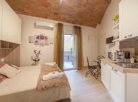 B&B Prima Dell'Elba，位于皮昂比诺的酒店